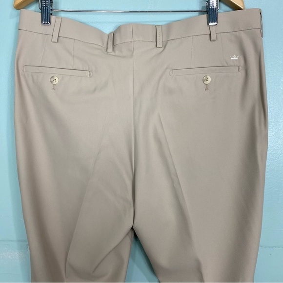 Peter Millar‎ Wicking Performance Beige Pants Sz 36x34 - Picture 4 of 6